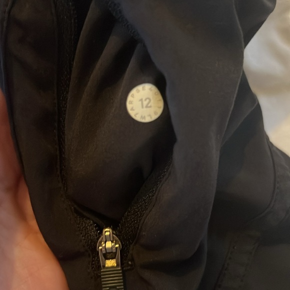 Like new lululemon black shorts - Picture 2 of 3